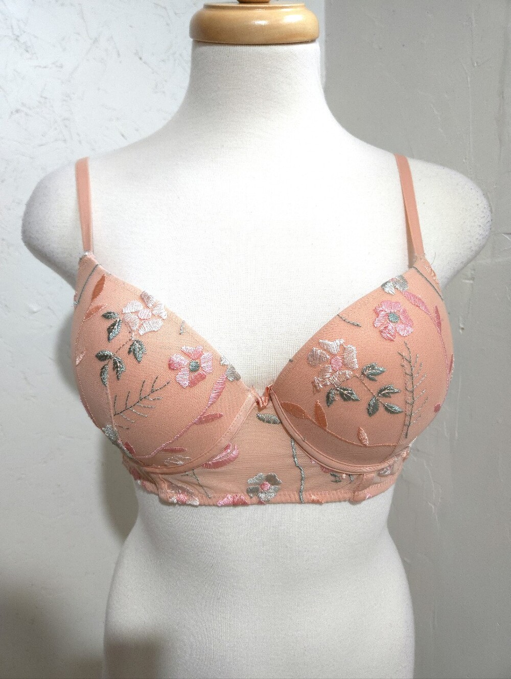 La Vie En Rose Peach Floral Embroidered Push-Up Bra